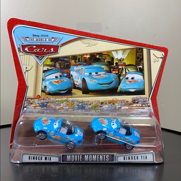Disney Pixar WORLD OF CARS 2pcSet DINOCO MIA & TIA - Picture 1 of 4